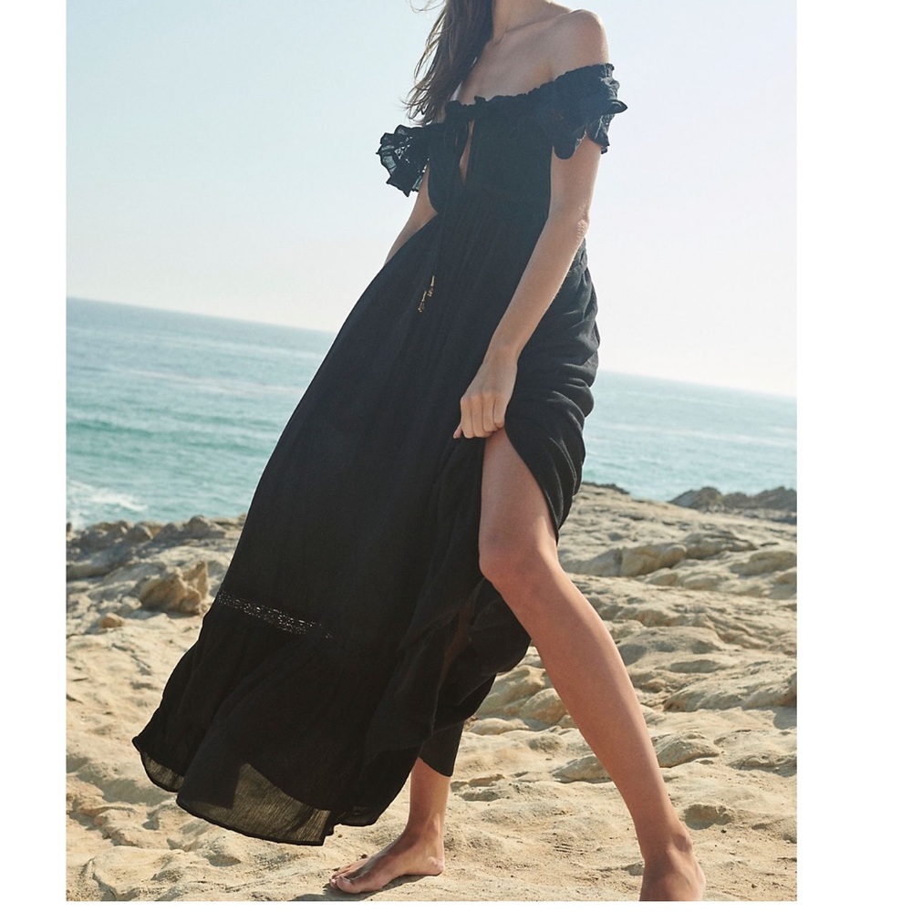 Free People Moonlight Ocean Off Shoulder Ruffles Femme Maxi Dress
